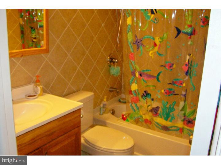 3274 Rambler Road Bensalem, PA 19020 - Photo 17 of 25 Bathroom