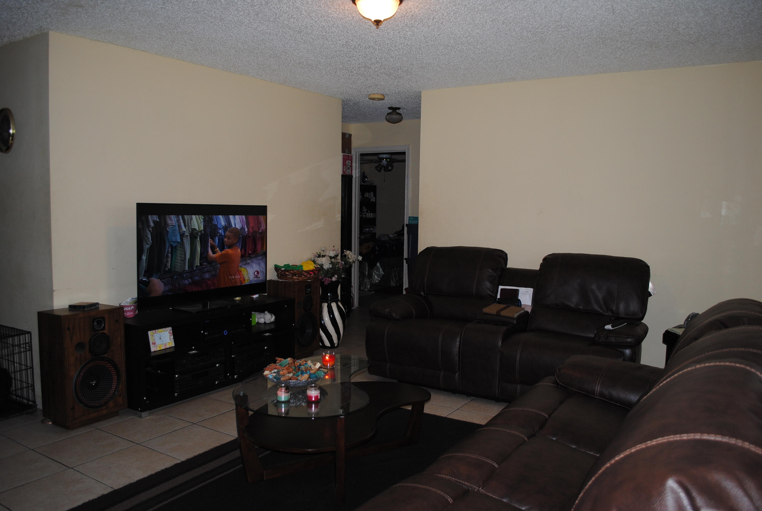 109 Bobwhite Road Royal Palm Beach, FL 33411 - Photo 2 of 8 002