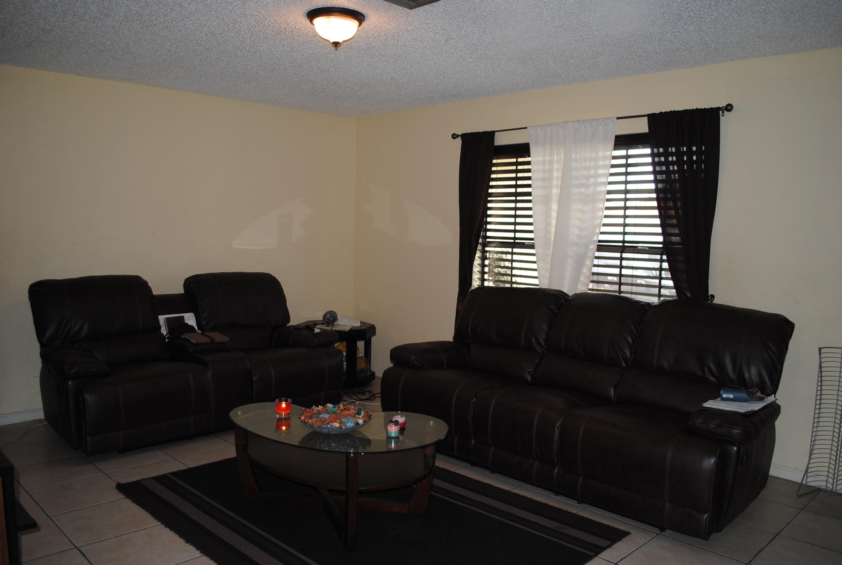 109 Bobwhite Road Royal Palm Beach, FL 33411 - Photo 3 of 8 003