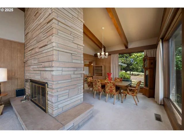 $985,800 | 3375 Eagle Crest Road Northwest, Salem, OR 97304