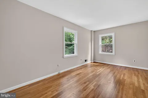 $929,000 | 1395 Stratton Drive, Rockville, MD 20854