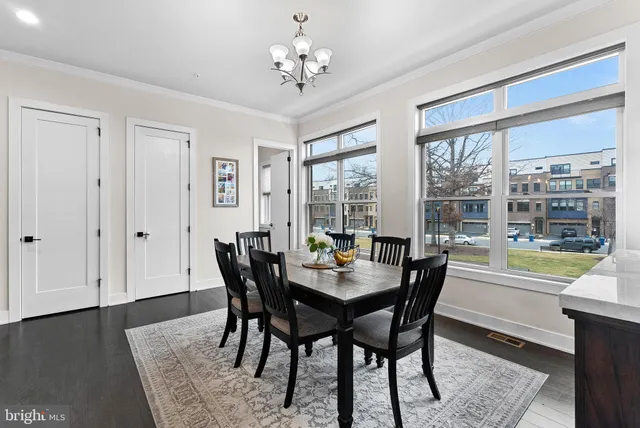 $4,300 | 42506 Mildred Lndg Square, Ashburn, VA 20148