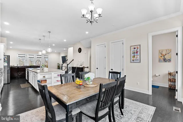 $4,300 | 42506 Mildred Lndg Square, Ashburn, VA 20148