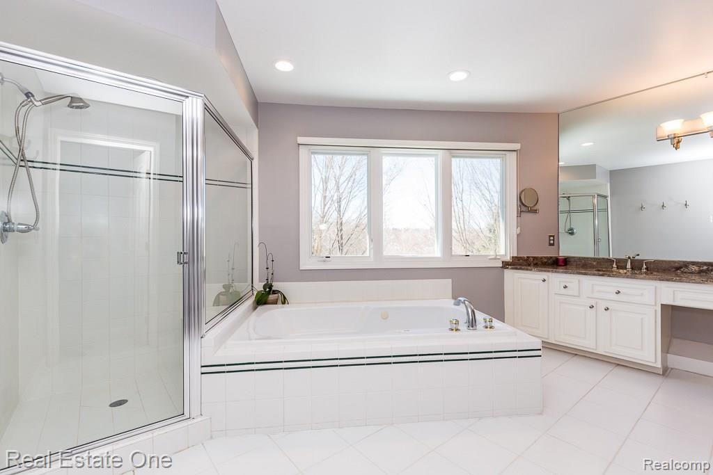 2946 Pheasant Ring Drive Rochester Hills, MI 48309 - Photo 19 of 31