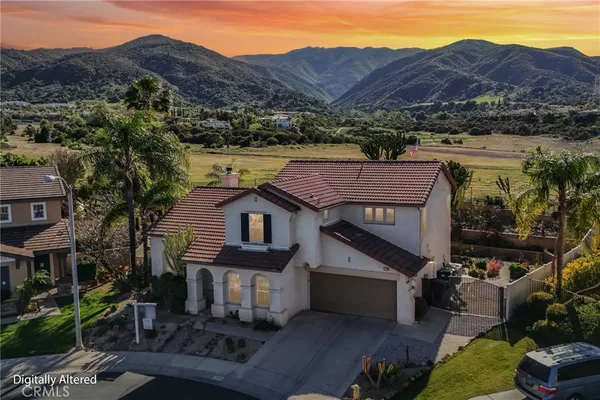$950,000 | 3770 Deerlodge Circle, Corona, CA 92881