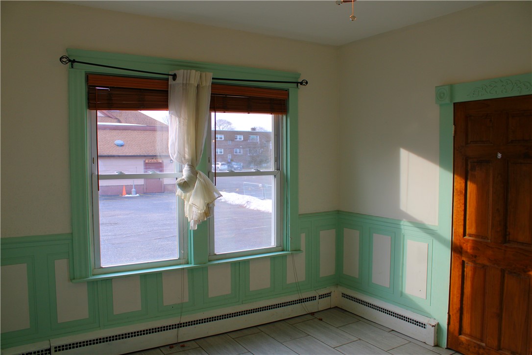 28 Elizabeth Street Pawtucket, RI 02861 - Photo 14 of 16