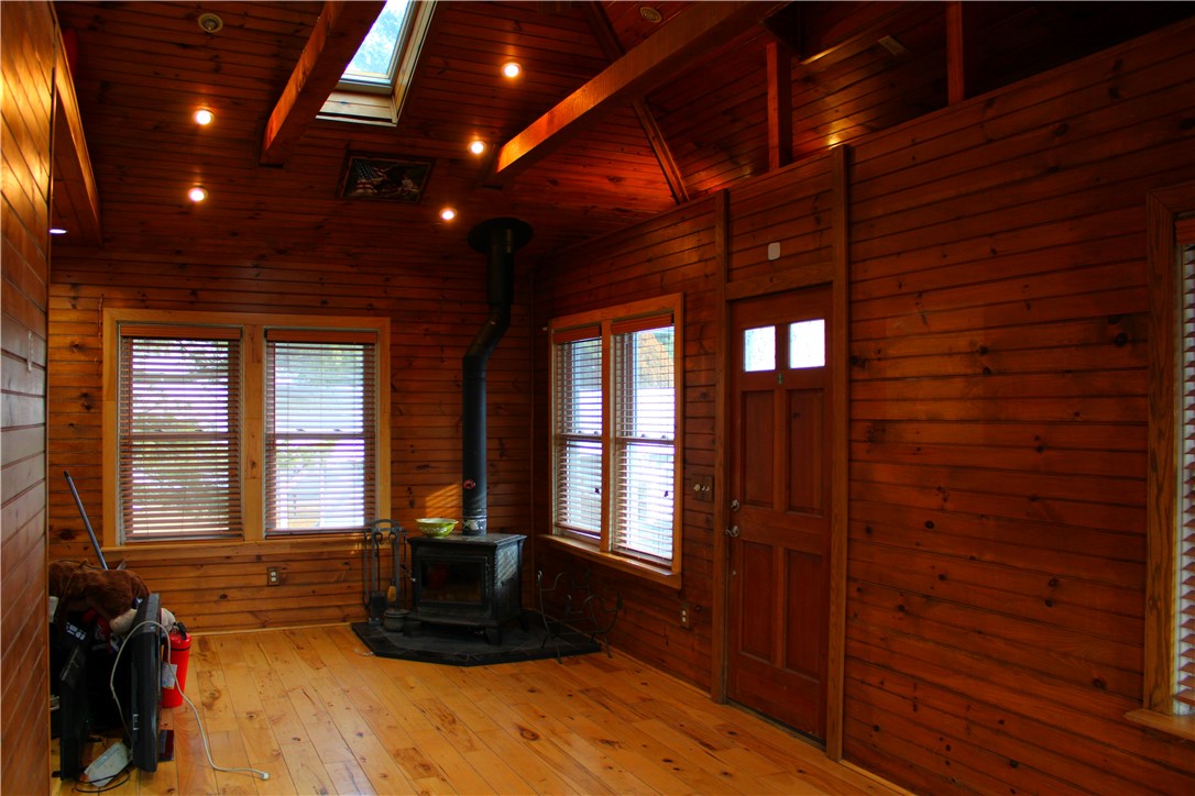 28 Elizabeth Street Pawtucket, RI 02861 - Photo 2 of 16