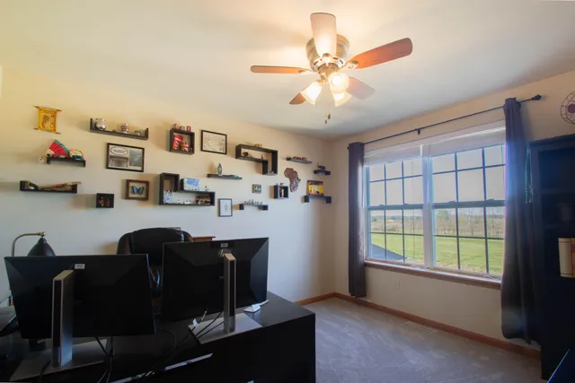 $224,900 | 602 Hunter Oaks Boulevard, Watertown, WI 53094