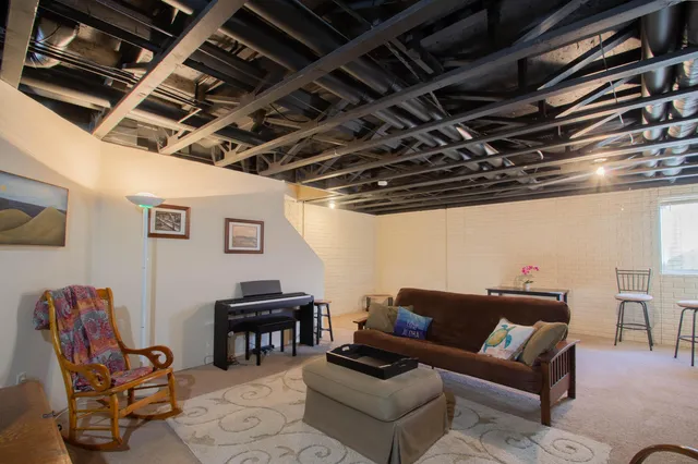 $224,900 | 602 Hunter Oaks Boulevard, Watertown, WI 53094