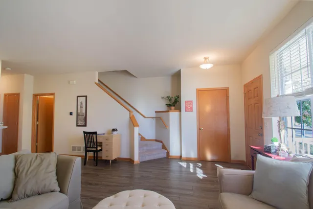 $224,900 | 602 Hunter Oaks Boulevard, Watertown, WI 53094