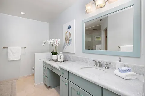 $8,250 | 155 Sabinas Court, Solana Beach, CA 92075