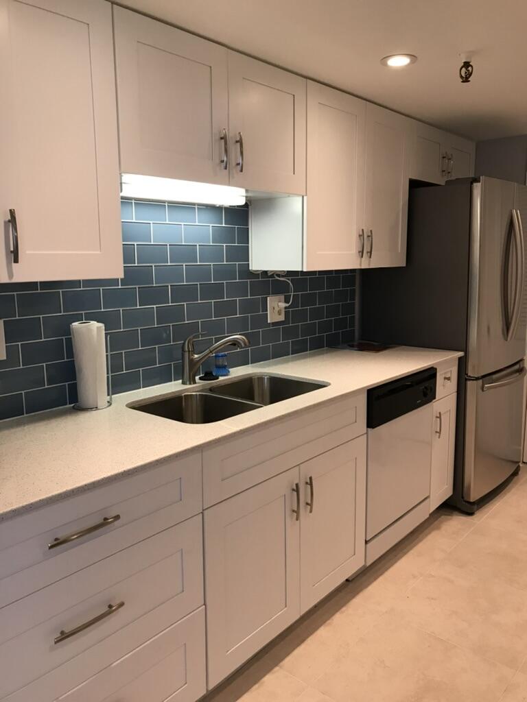 899 Jeffery Street, Unit 503 Boca Raton, FL 33487 - Photo 6 of 27 Kitchen Area