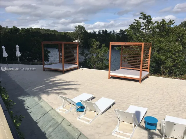 $649,000 | Western Eastern Shores, North Miami Beach, FL 33160