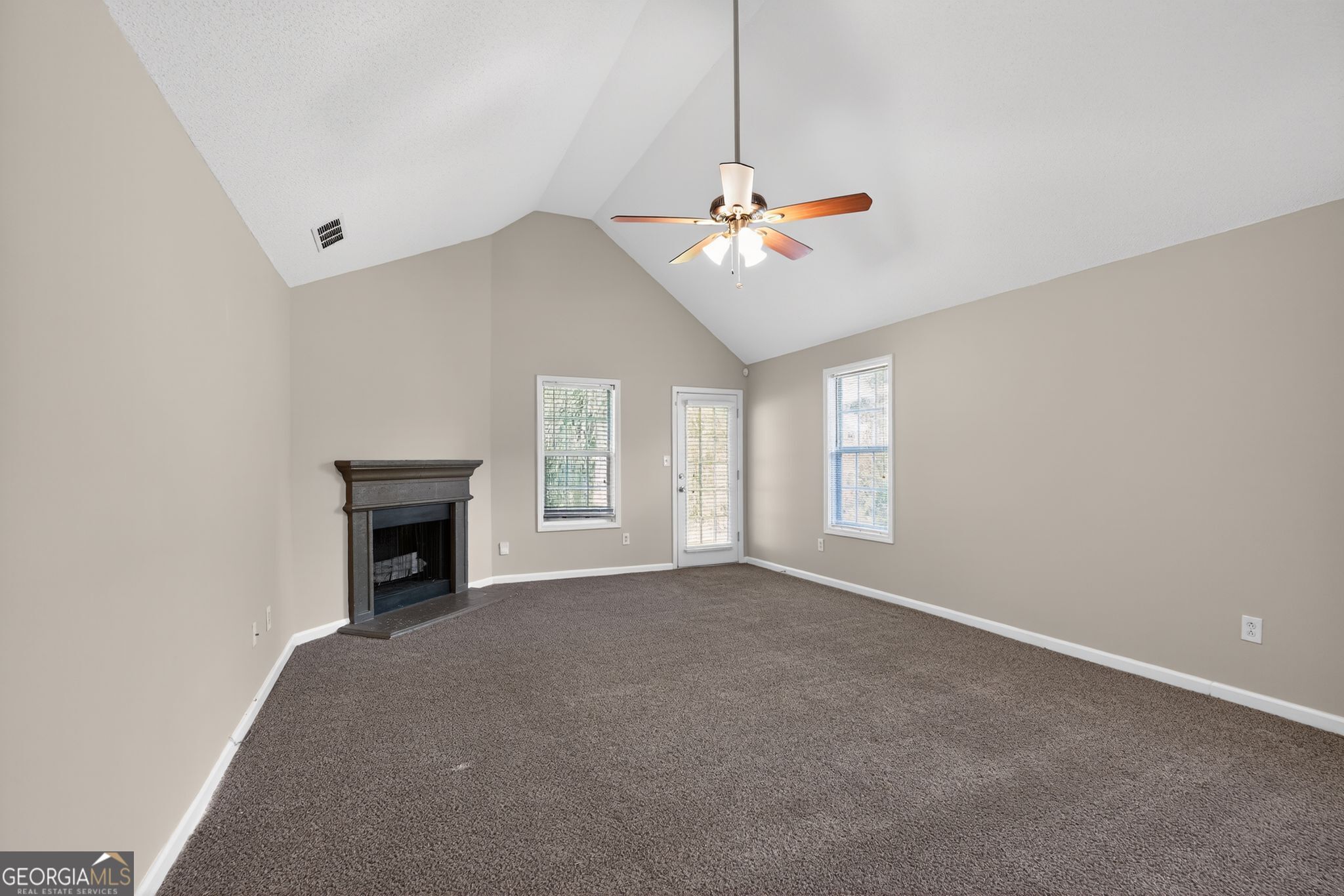 4760 Browns Mill Ferry Road Lithonia, GA 30038 - Photo 12 of 36