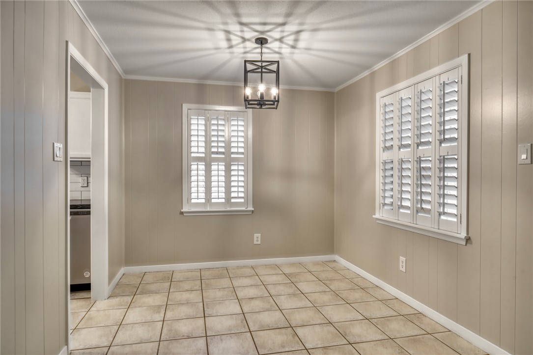 1212 Ridgefield Circle South College Station, TX 77840 - Photo 11 of 23 a view of an empty room with a window