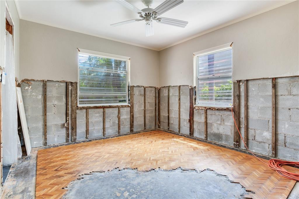16107 Gulf Boulevard Redington Beach, FL 33708 - Photo 29 of 50 a view of a room with a large windows