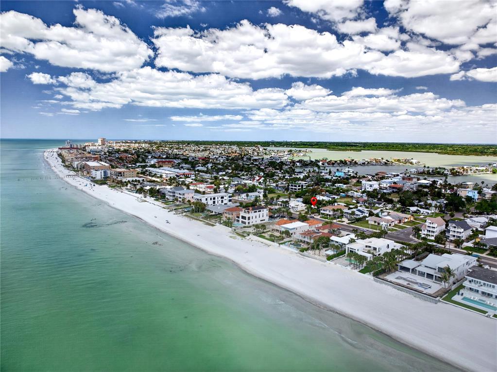 16107 Gulf Boulevard Redington Beach, FL 33708 - Photo 4 of 50 a view of a city