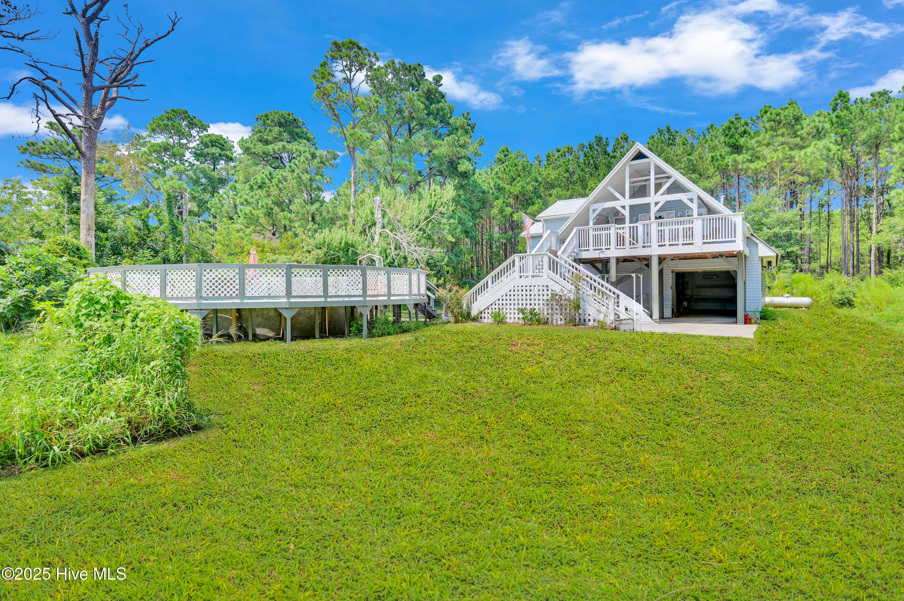 640 Old Pamlico Beach Road Belhaven, NC 27810 - Photo 4 of 56 4