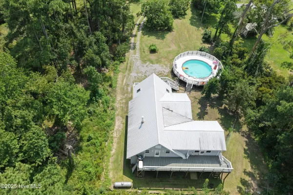 $335,500 | 640 Old Pamlico Beach Road, Belhaven, NC 27810