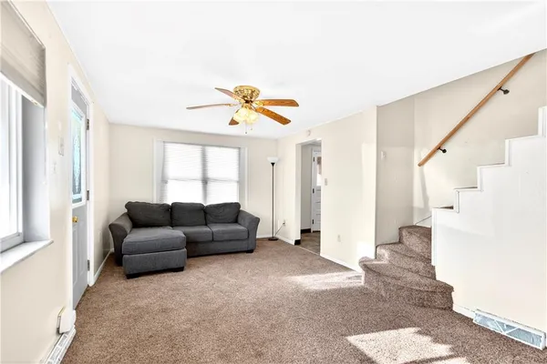 $110,000 | 560 Connecticut Avenue, Rochester, PA 15074