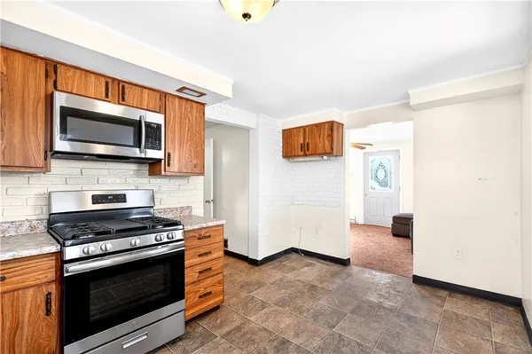 $110,000 | 560 Connecticut Avenue, Rochester, PA 15074