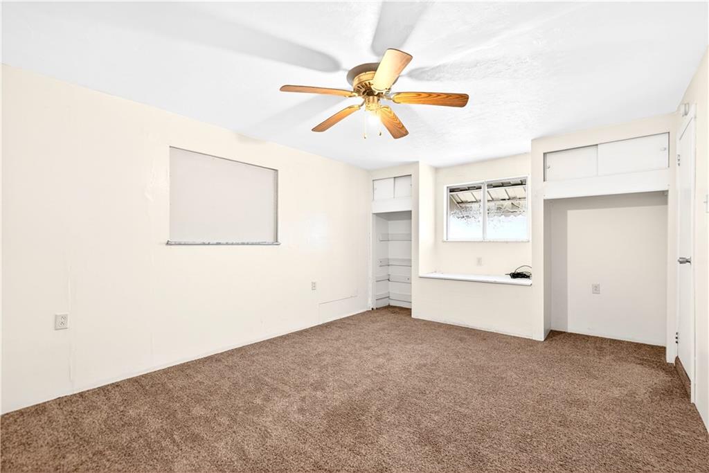 560 Connecticut Avenue Rochester, PA 15074 - Photo 24 of 32 1st floor bedroom