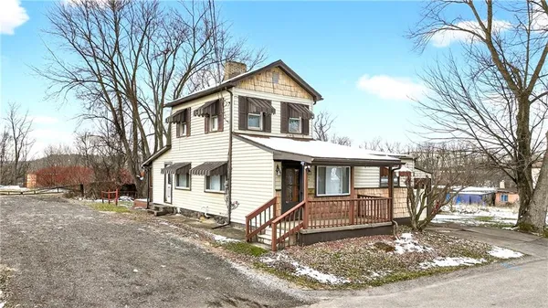 $110,000 | 560 Connecticut Avenue, Rochester, PA 15074