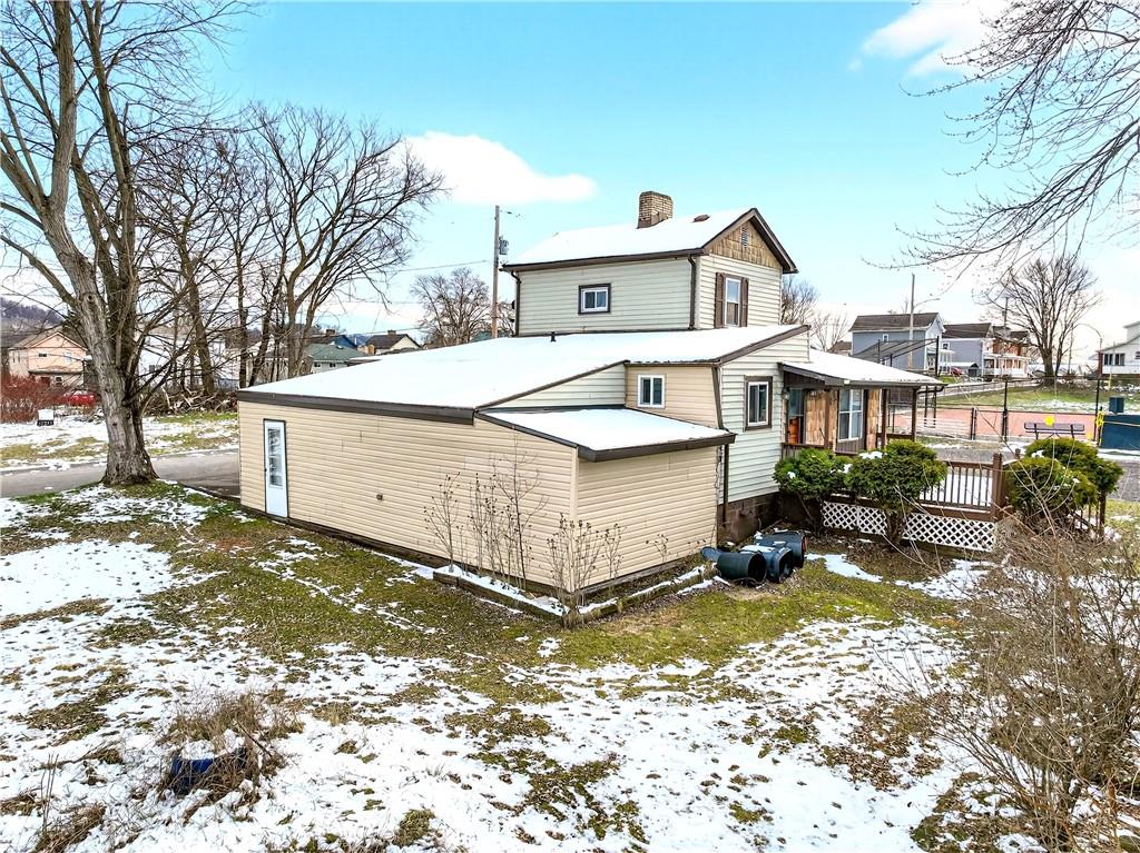 560 Connecticut Avenue Rochester, PA 15074 - Photo 10 of 32