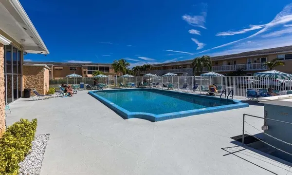 $1,600 | 2182 Northeast 1st Way, Unit 105, Boynton Beach, FL 33435