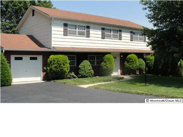 5 Wickatunk Road Manalapan, NJ 07726 - Photo 1 of 22 Primary Photo