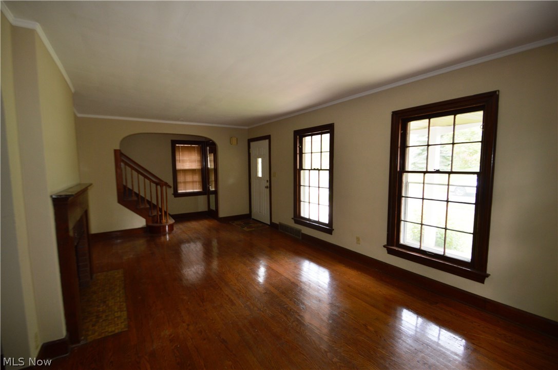 3811 Woodridge Road Cleveland Heights, OH 44121 - Photo 3 of 16 View of Living Room toward front door! Check out the wood floors!