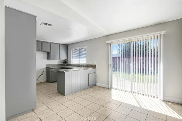 $3,500 | 1142 West King Street, Banning, CA 92220