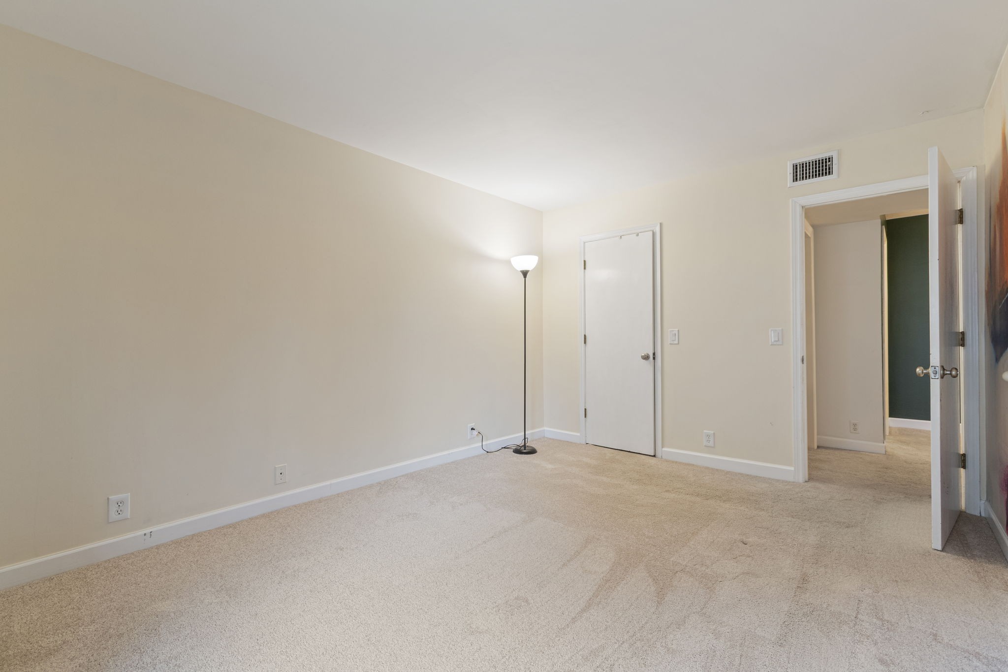 2116 Hobbs Road, Unit C2 Nashville, TN 37215 - Photo 33 of 61