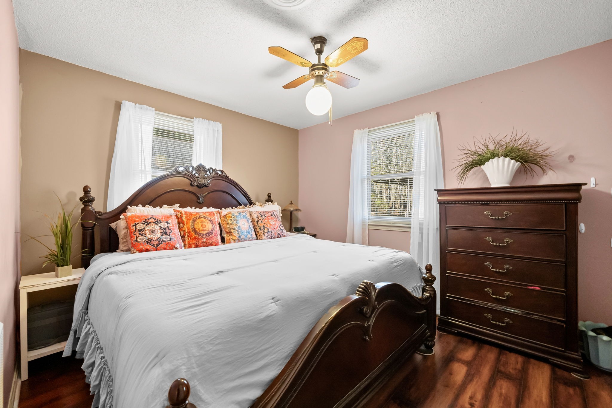 160 Terrapin Run Road Dover, TN 37058 - Photo 15 of 37 a bedroom with a bed and a chandelier