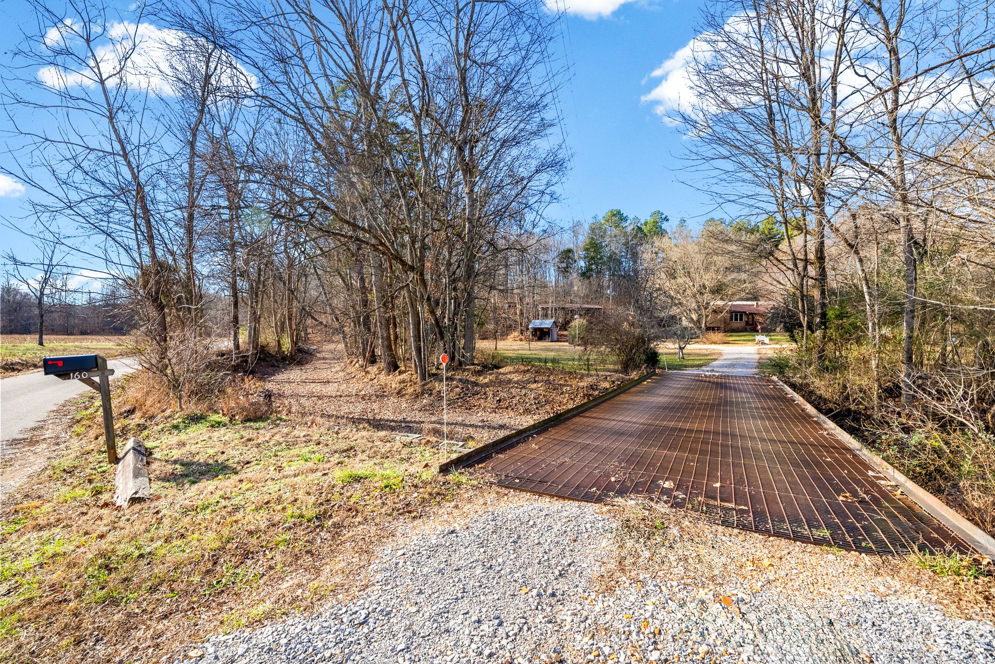 160 Terrapin Run Road Dover, TN 37058 - Photo 35 of 37 a view of a park with trees
