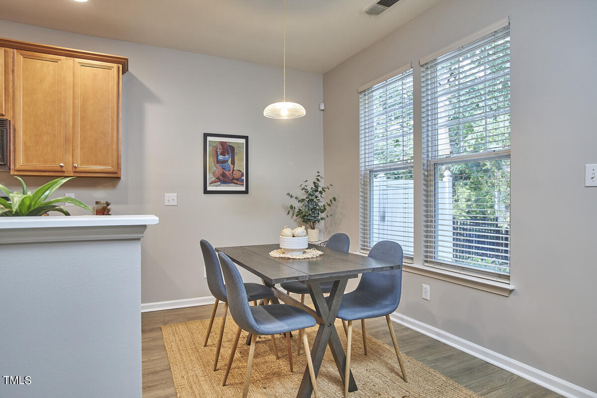 7915 Leonardo Drive Durham, NC 27713 - Photo 21 of 41 024