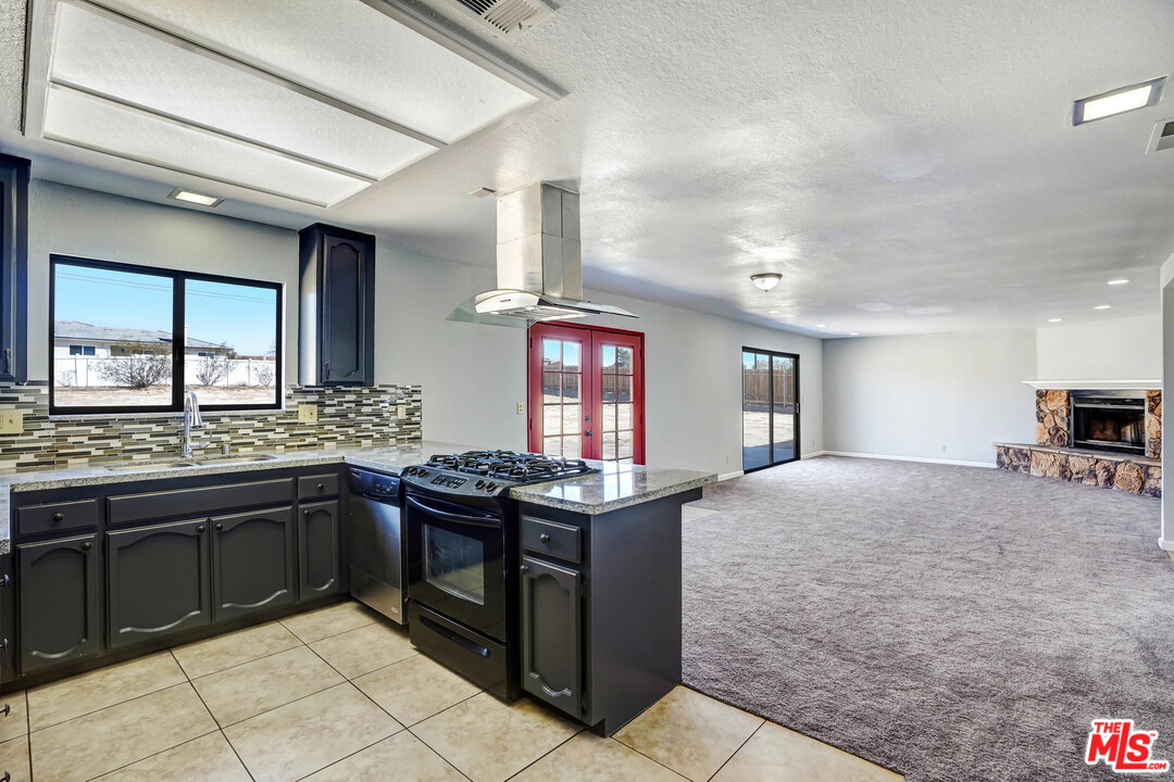 15531 Apple Valley Road Apple Valley, CA 92307 - Photo 14 of 22