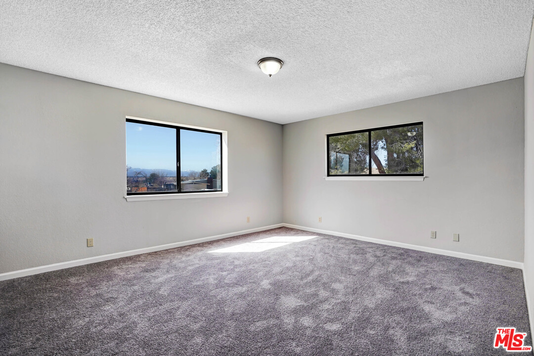 15531 Apple Valley Road Apple Valley, CA 92307 - Photo 15 of 22