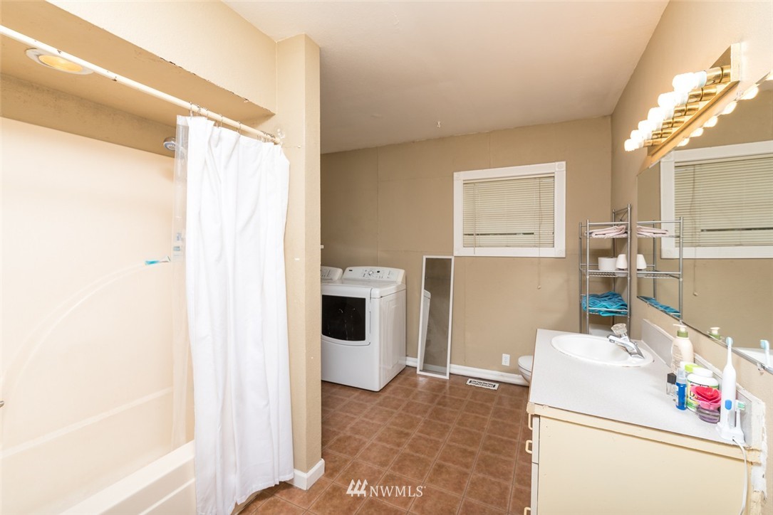 4966 Guide Meridian Bellingham, WA 98226 - Photo 13 of 17 Gallery Image 13