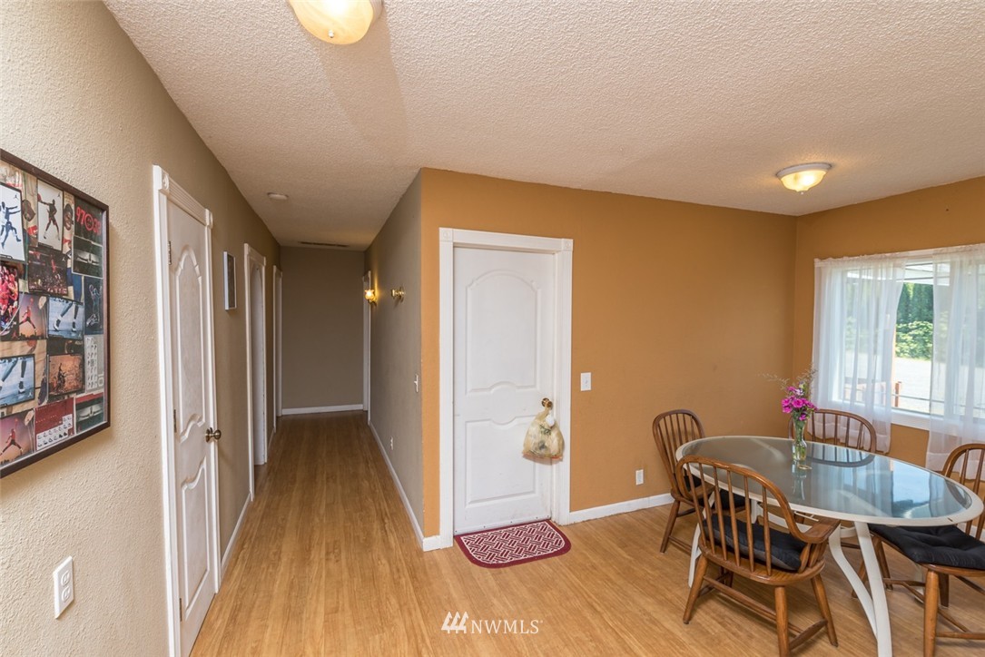4966 Guide Meridian Bellingham, WA 98226 - Photo 4 of 17 Gallery Image 4