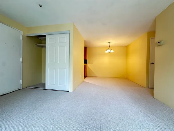 $2,500 | 10 Village Hill Lane, Unit 7, Natick, MA 01760