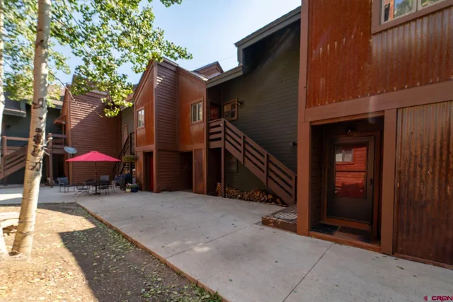 $419,000 | 166 Yankee Girl Court, Unit 302, Durango, CO 81301