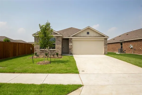 $2,300 | 2905 Kings Table Court, Little Elm, TX 75068