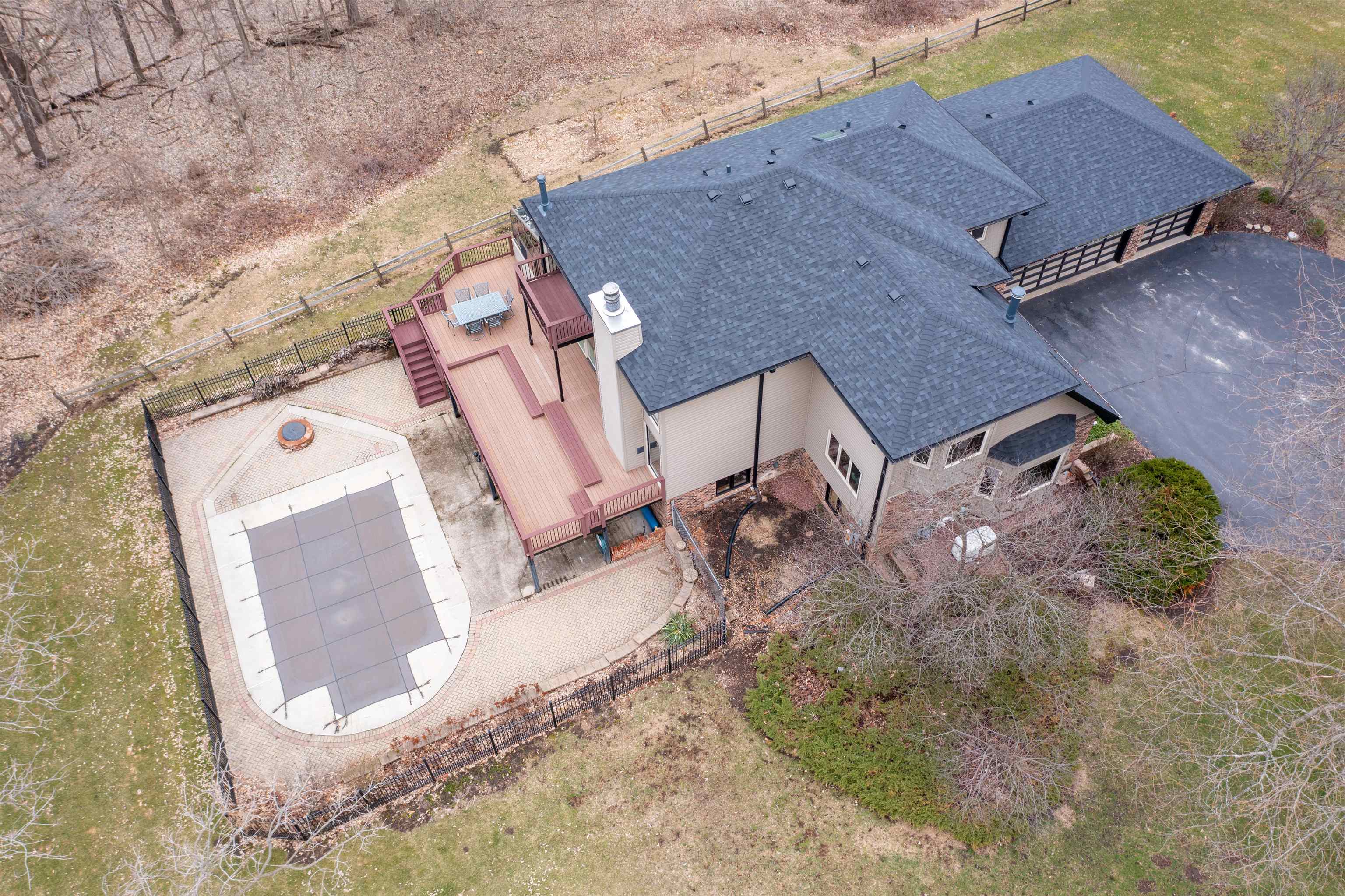 11662 Bend River Road Roscoe, IL 61073 - Photo 53 of 61 an aerial view of a house with a yard