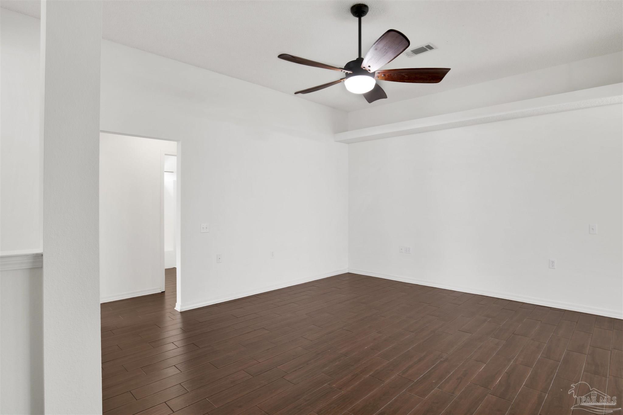 3944 Omega Street Pace, FL 32571 - Photo 5 of 31 Gallery Image 5
