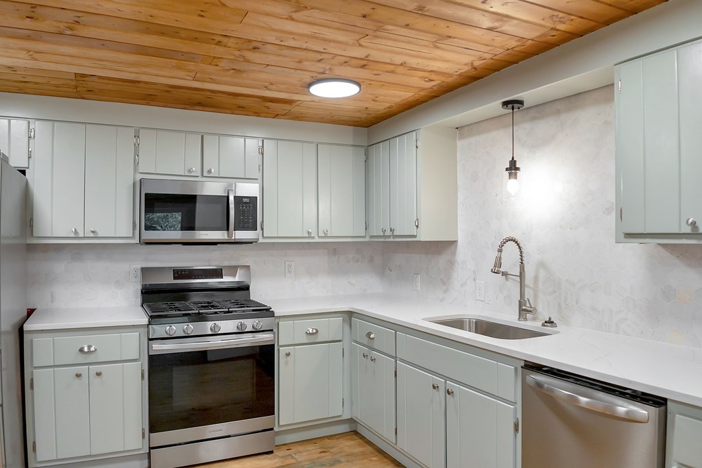 1030 Hefner Lake Road Ellijay, GA 30536 - Photo 17 of 67 Gallery Image 17