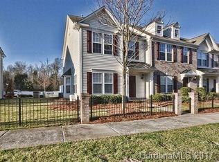 5028 Prosperity Ridge Road Charlotte, NC 28269 - Photo 2 of 18