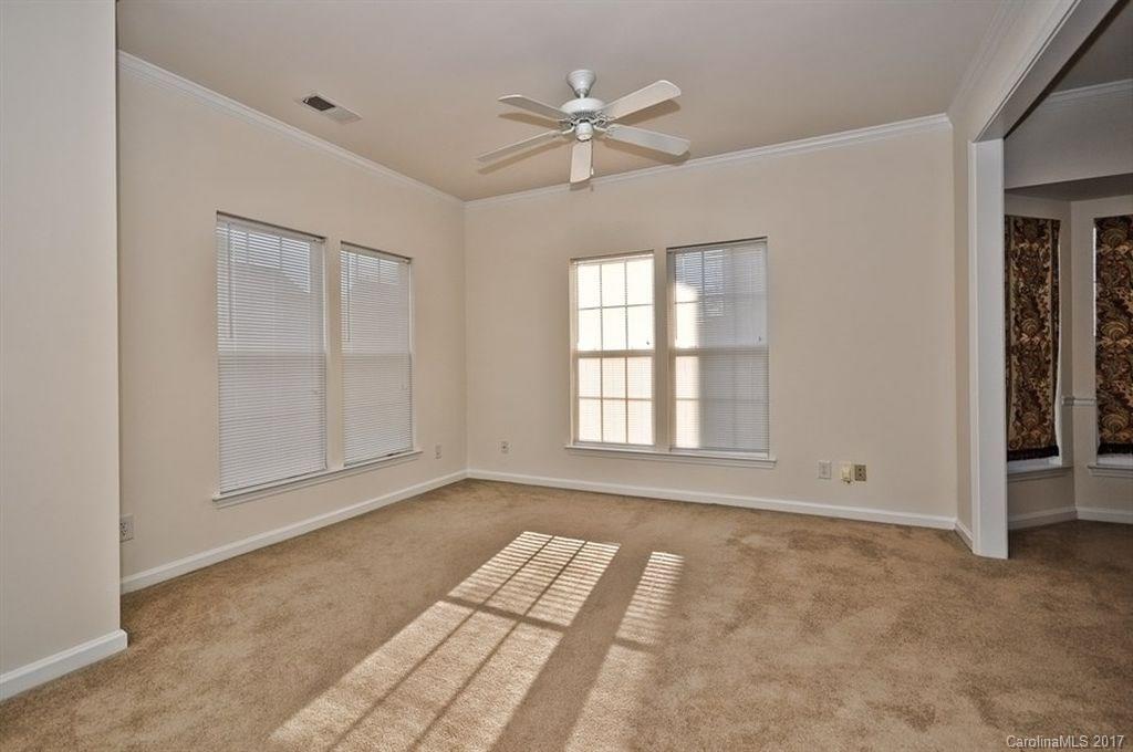 5028 Prosperity Ridge Road Charlotte, NC 28269 - Photo 5 of 18