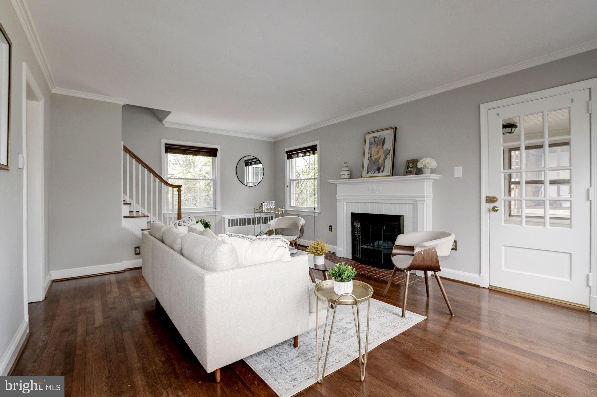 811 Malcolm Drive Silver Spring, MD 20901 - Photo 5 of 34 Gallery Image 5