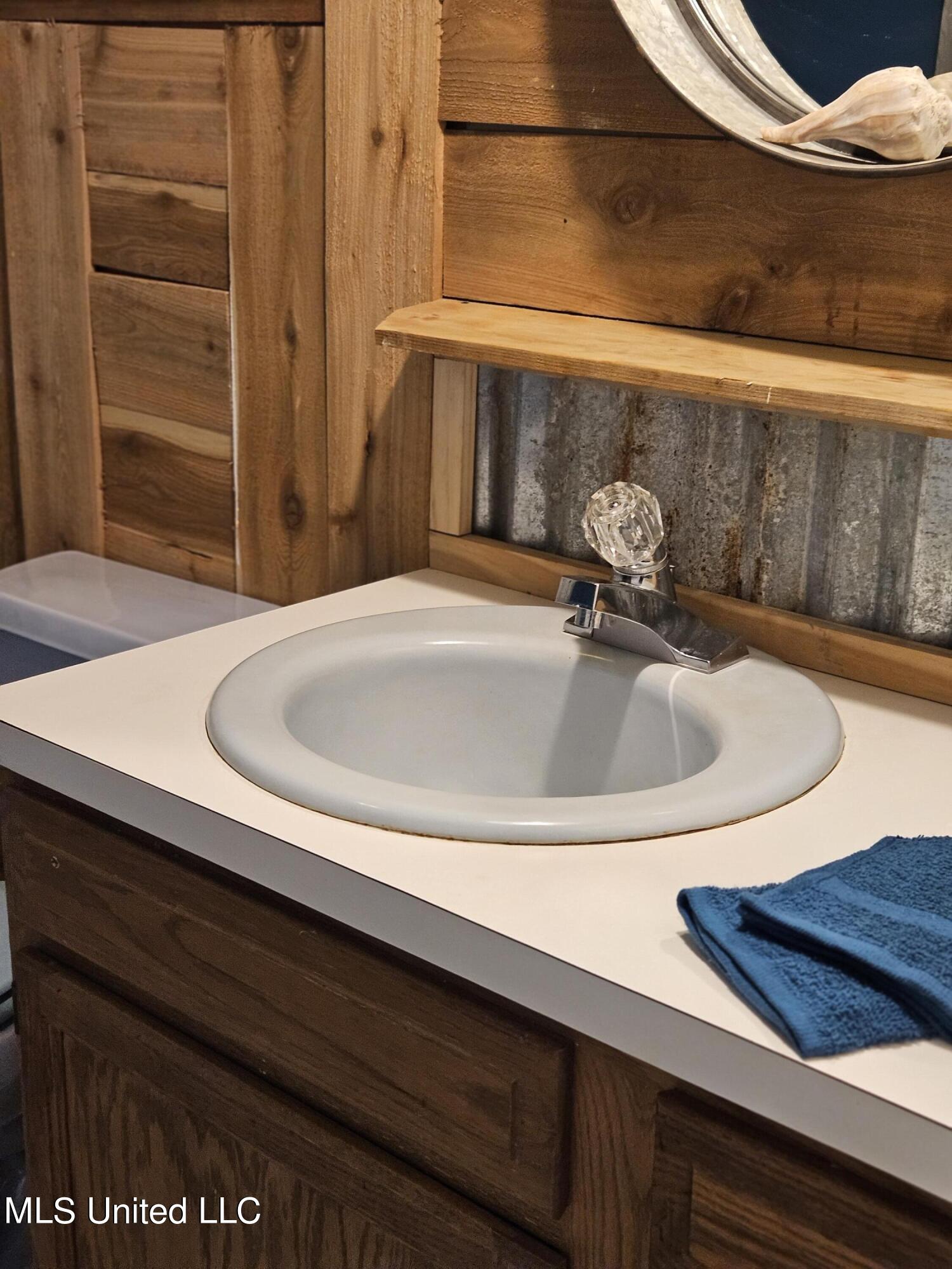 10646 Plummer Circle Gulfport, MS 39503 - Photo 26 of 43 Bathroom 2 vanity